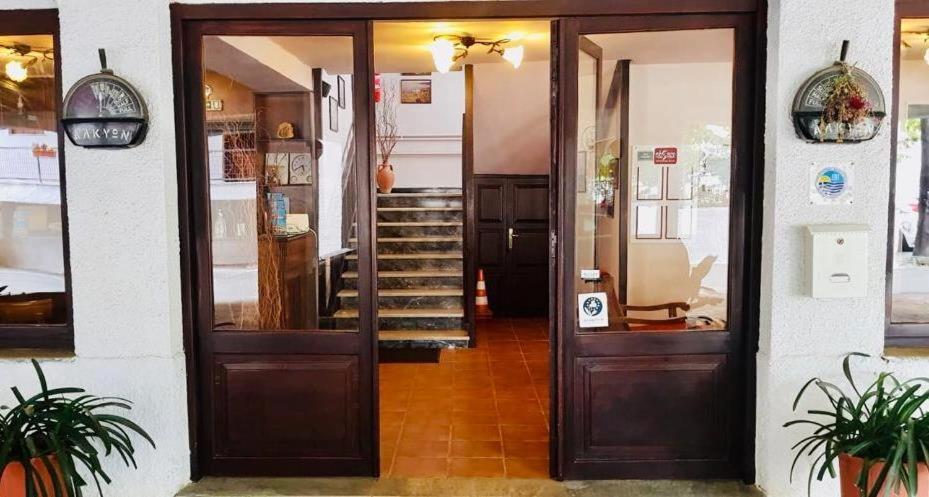 Hotel Alkyon 卡拉内拉 外观 照片